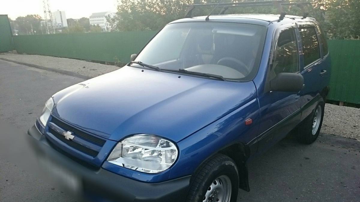 Chevrolet Niva I