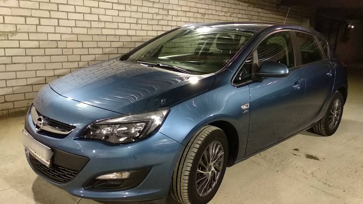 Opel Astra J Рестайлинг 2013